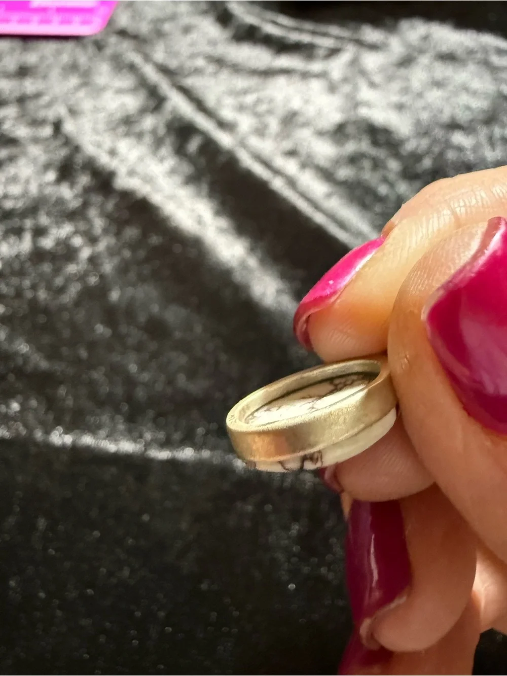 N/A elegant oval